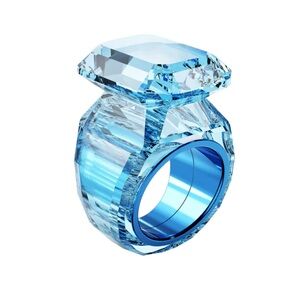 Atelier Swarovski Lucent cocktail ring
Octagon cut, Blue